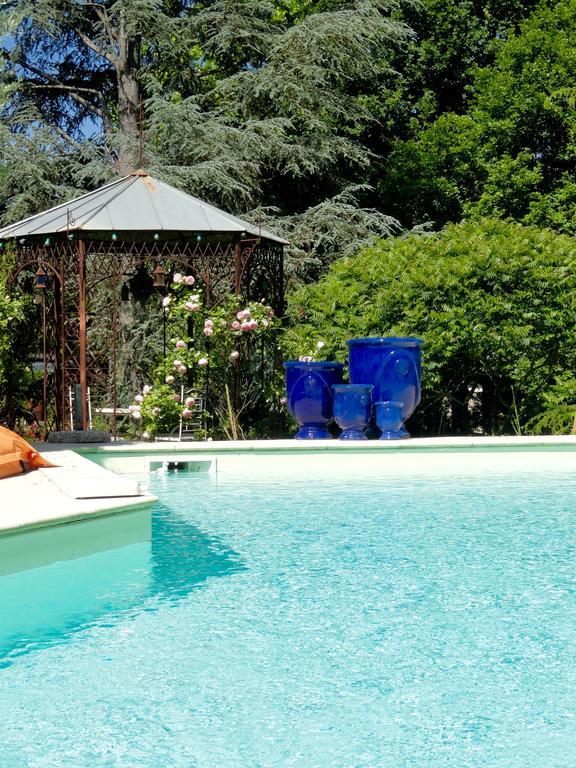 B&B La Closerie 33 Sadirac Bagian luar foto
